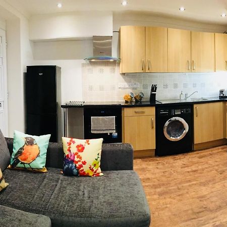 Appartamento Fountain View 1Br Flat Oxford - Free Parking Esterno foto